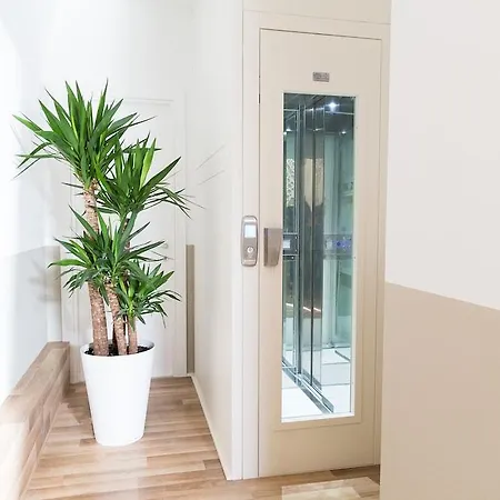 Palazzo Massari Guest house 2*