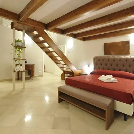 Palazzo Massari Λέτσε